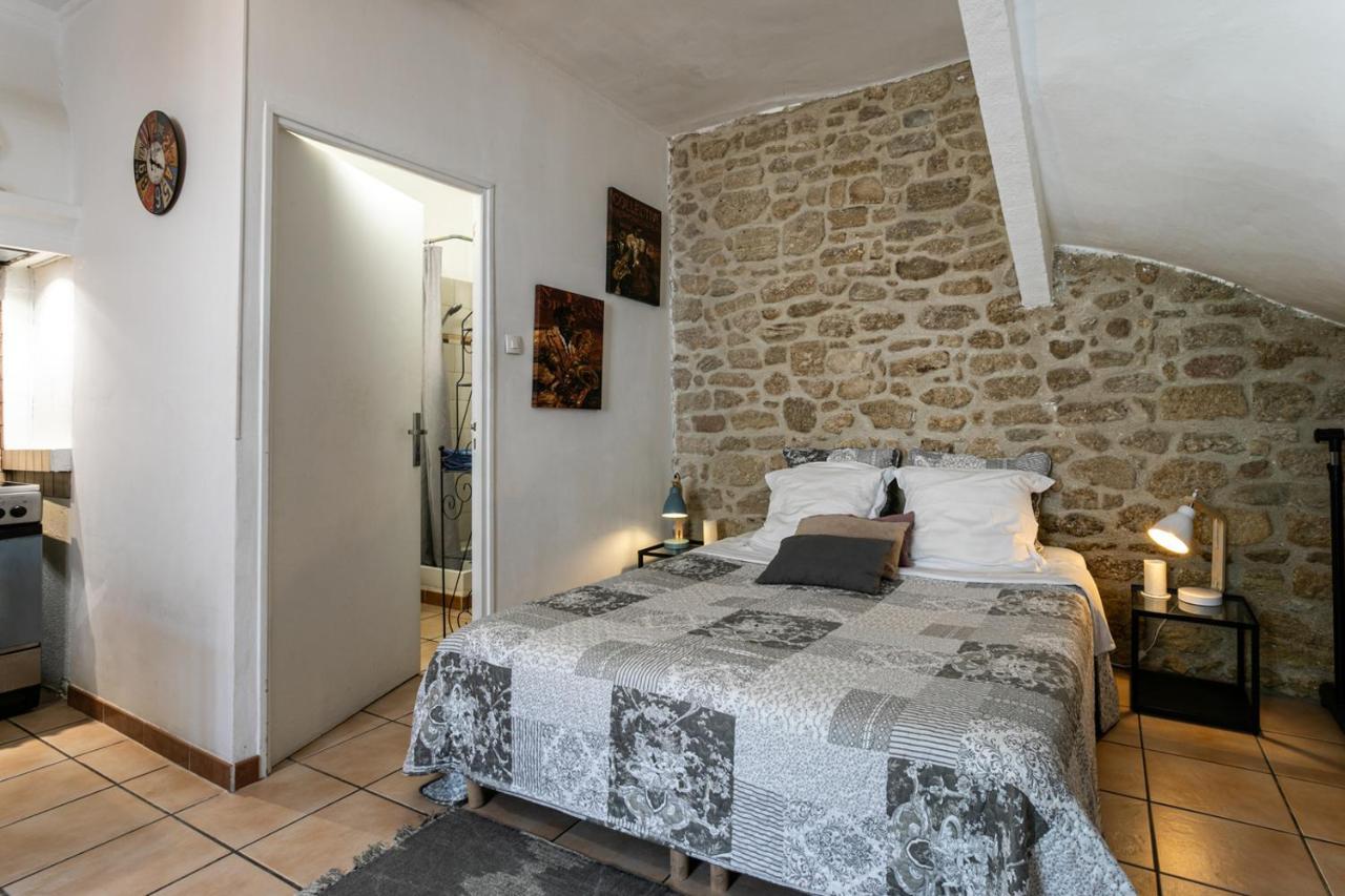Au Coeur Du Vieux Village Saint-Chamas エクステリア 写真