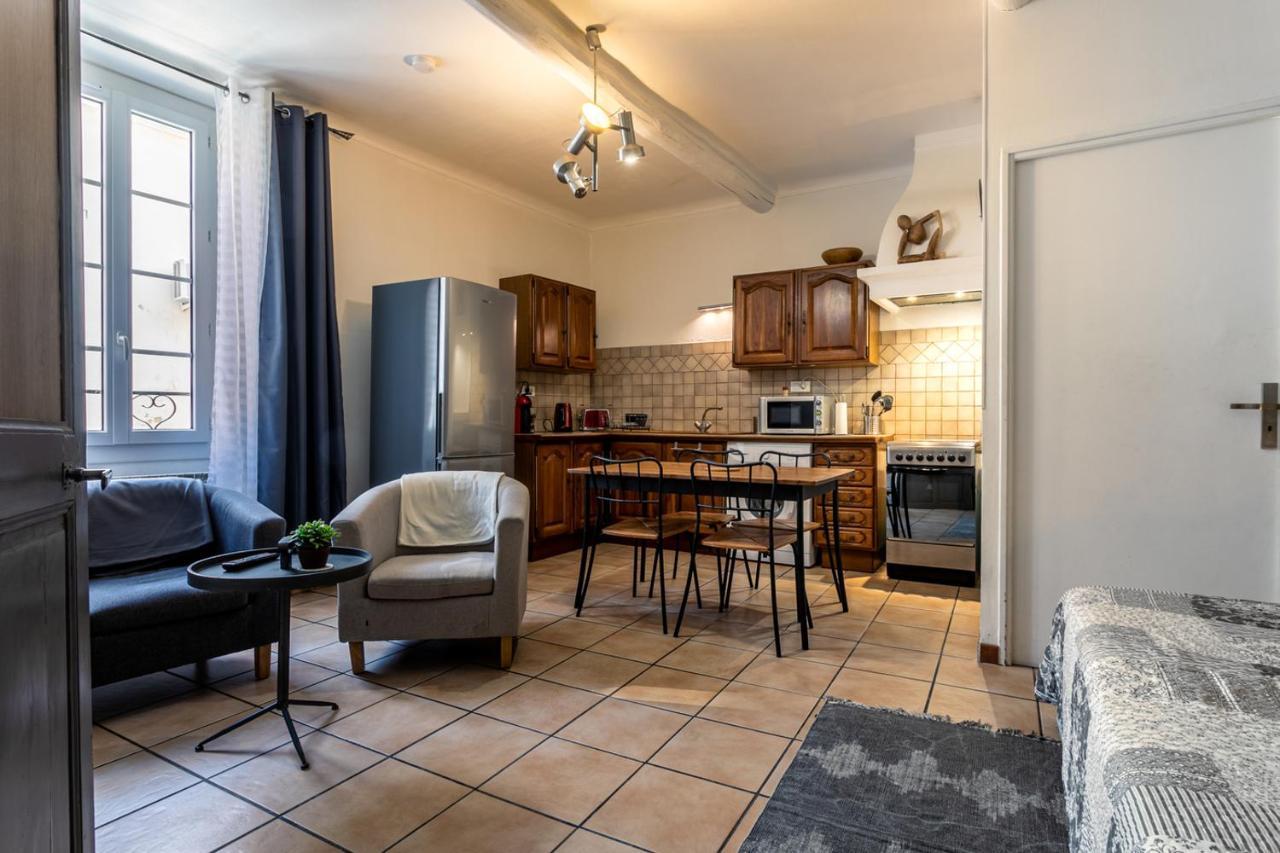 Au Coeur Du Vieux Village Saint-Chamas エクステリア 写真