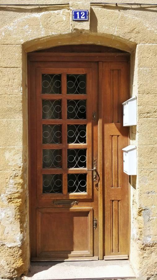 Au Coeur Du Vieux Village Saint-Chamas エクステリア 写真